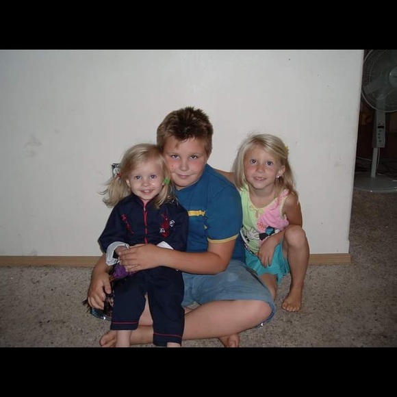 Sisters are up cycling their wardrobe. Thank You - Picture 4 of 4